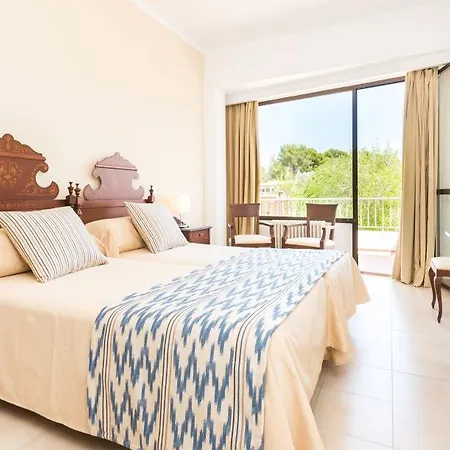 Gaya Hotel 3*